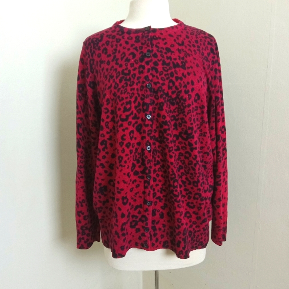 Croft & Barrow Size 2X Animal Print Button Down Cardigan